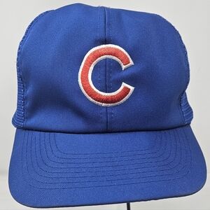 Vintage Chicago Cubs World Series trucker hat